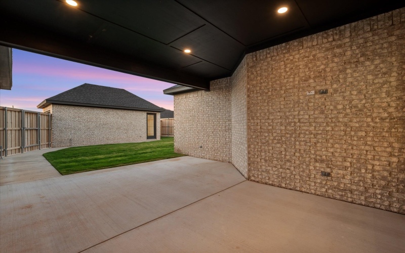 4806 139th Street, Lubbock, TX 79423, 4 Bedrooms Bedrooms, ,3 BathroomsBathrooms,Residential,For Sale,4806 139th Street,0,202560336