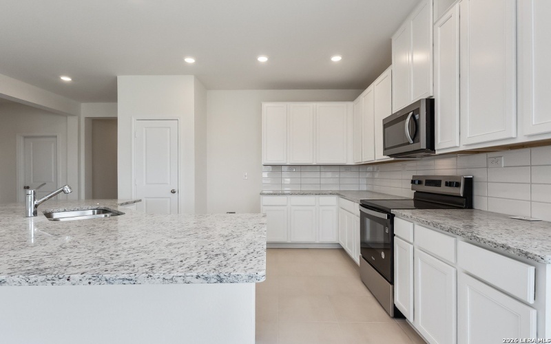 15535 ELECTRA CIR, San Antonio, TX 78245, 3 Habitaciones Habitaciones , ,2 BañosBaños,Residential,En Venta,15535 ELECTRA CIR,0,1850471