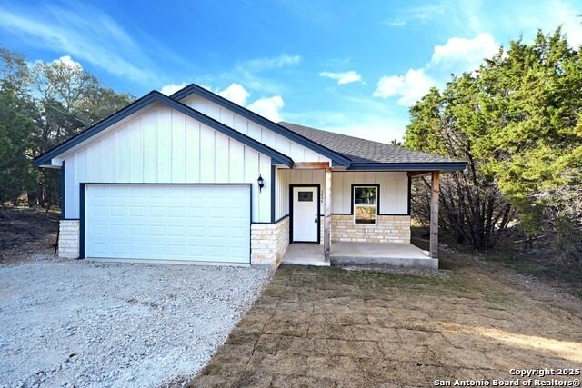 1234 Clearcreek, Canyon Lake, TX 78133, 3 Habitaciones Habitaciones , ,2 BañosBaños,Residential,En Venta,1234 Clearcreek,0,1851633