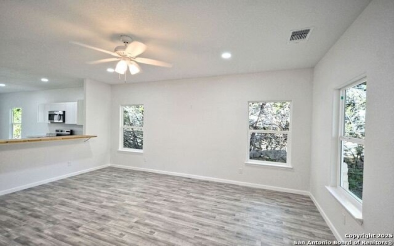 1234 Clearcreek, Canyon Lake, TX 78133, 3 Habitaciones Habitaciones , ,2 BañosBaños,Residential,En Venta,1234 Clearcreek,0,1851633