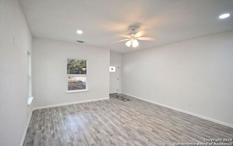 1234 Clearcreek, Canyon Lake, TX 78133, 3 Habitaciones Habitaciones , ,2 BañosBaños,Residential,En Venta,1234 Clearcreek,0,1851633