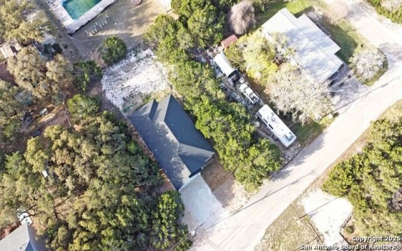 1234 Clearcreek, Canyon Lake, TX 78133, 3 Habitaciones Habitaciones , ,2 BañosBaños,Residential,En Venta,1234 Clearcreek,0,1851633