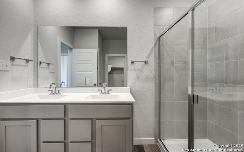 4334 Clarisse Street, New Braunfels, TX 78130, 4 Habitaciones Habitaciones , ,2 BañosBaños,Residential,En Venta,4334 Clarisse Street,0,1863187