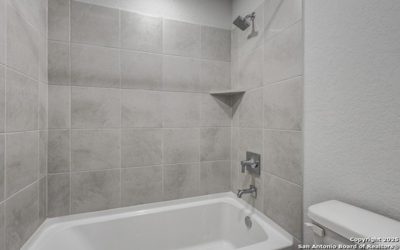 4334 Clarisse Street, New Braunfels, TX 78130, 4 Habitaciones Habitaciones , ,2 BañosBaños,Residential,En Venta,4334 Clarisse Street,0,1863187