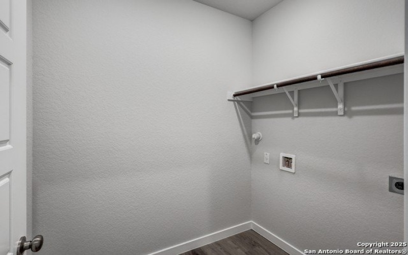 4334 Clarisse Street, New Braunfels, TX 78130, 4 Habitaciones Habitaciones , ,2 BañosBaños,Residential,En Venta,4334 Clarisse Street,0,1863187
