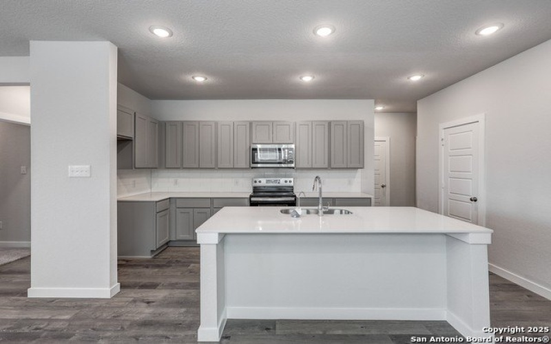 4334 Clarisse Street, New Braunfels, TX 78130, 4 Habitaciones Habitaciones , ,2 BañosBaños,Residential,En Venta,4334 Clarisse Street,0,1863187