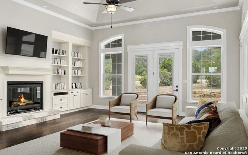 120 Mystic Shores, Spring Branch, TX 78070, 4 Habitaciones Habitaciones , ,5 BañosBaños,Residential,En Venta,120 Mystic Shores,0,1907294