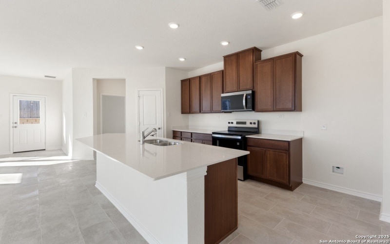 9416 HAGENBUCH HILL, Converse, TX 78109, 3 Habitaciones Habitaciones , ,2 BañosBaños,Residential,En Venta,9416 HAGENBUCH HILL,0,1907376