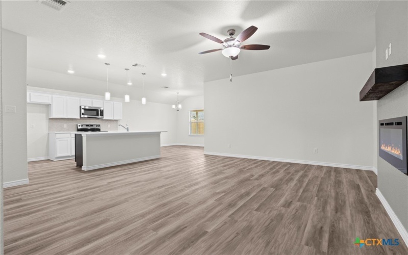 5202 Rose Garden, Killeen, TX 76542, 3 Bedrooms Bedrooms, ,2 BathroomsBathrooms,Residential,For Sale,5202 Rose Garden,0,591258