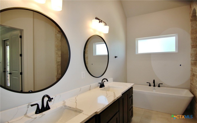 7203 Castlerock Drive, Temple, TX 76502, 3 Bedrooms Bedrooms, ,3 BathroomsBathrooms,Residential,For Sale,7203 Castlerock Drive,0,592493