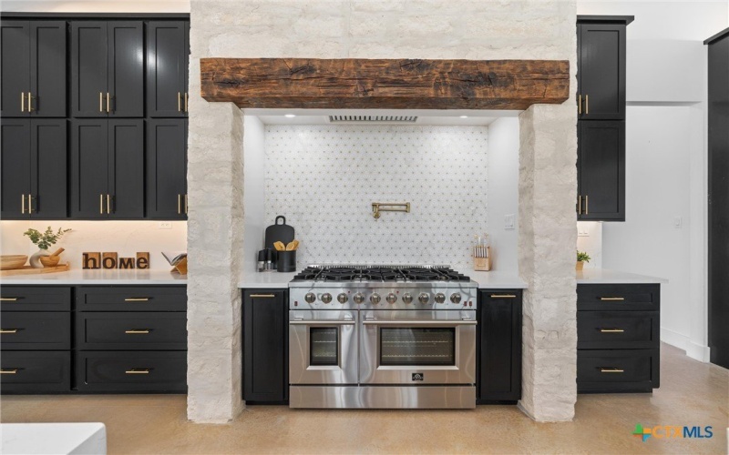 2322 FM 963, Burnet, TX 76539, 3 Bedrooms Bedrooms, ,2 BathroomsBathrooms,Residential,For Sale,2322 FM 963,0,592582