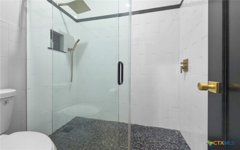 2322 FM 963, Burnet, TX 76539, 3 Bedrooms Bedrooms, ,2 BathroomsBathrooms,Residential,For Sale,2322 FM 963,0,592582