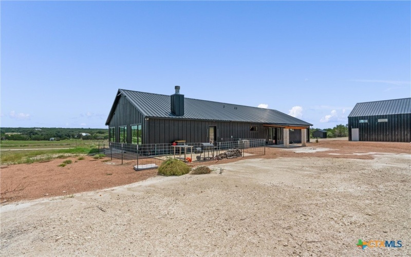 2322 FM 963, Burnet, TX 76539, 3 Bedrooms Bedrooms, ,2 BathroomsBathrooms,Residential,For Sale,2322 FM 963,0,592582