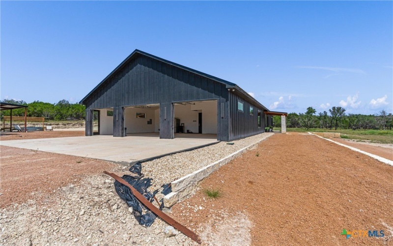2322 FM 963, Burnet, TX 76539, 3 Bedrooms Bedrooms, ,2 BathroomsBathrooms,Residential,For Sale,2322 FM 963,0,592582