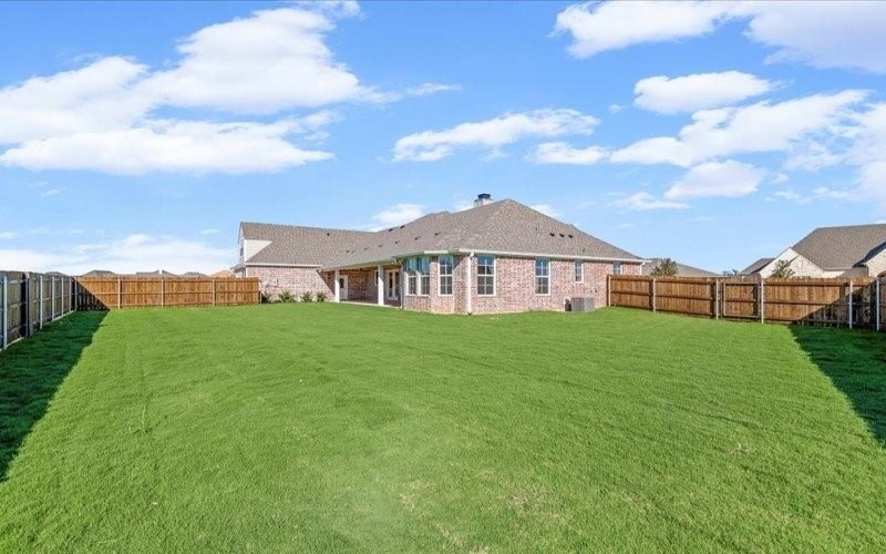 100 Victors Circle, McGregor, TX 76657, 4 Habitaciones Habitaciones , ,3 BañosBaños,Residential,En Venta,100 Victors Circle,0,21054380