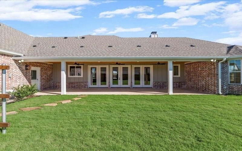 100 Victors Circle, McGregor, TX 76657, 4 Habitaciones Habitaciones , ,3 BañosBaños,Residential,En Venta,100 Victors Circle,0,21054380