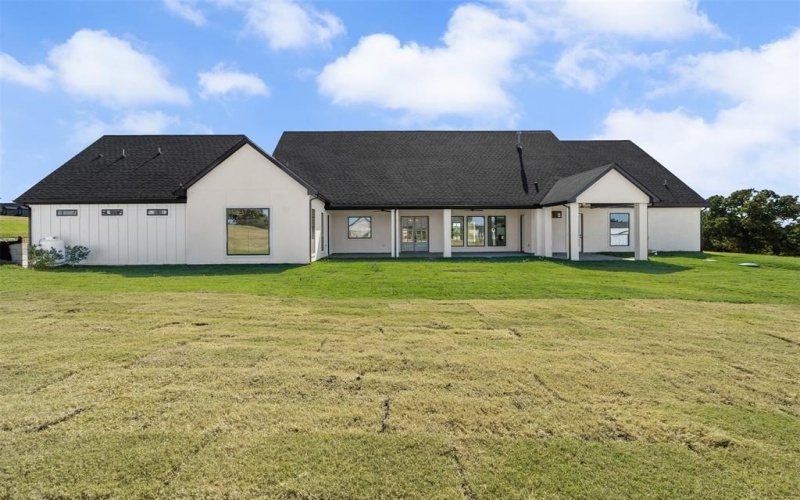 305 Mint Ridge Drive, Burleson, TX 76028, 4 Habitaciones Habitaciones , ,3 BañosBaños,Residential,En Venta,305 Mint Ridge Drive,0,21056096