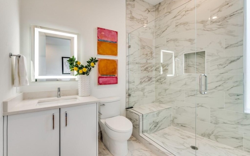 426 W 9th Street #105, Dallas, TX 75208, 3 Bedrooms Bedrooms, ,3 BathroomsBathrooms,Residential,For Sale,426 W 9th Street,0,21057126