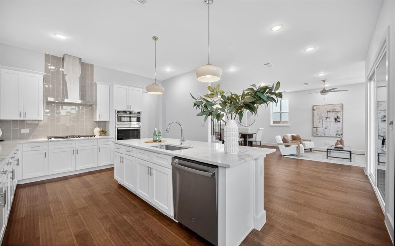 928 Banyan Tree Lane, Richardson, TX 75081, 4 Bedrooms Bedrooms, ,3 BathroomsBathrooms,Residential,For Sale,928 Banyan Tree Lane,0,21057598