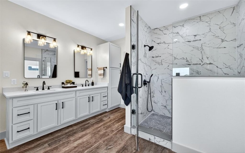 1172 Dixie Estates Way, Whitesboro, TX 76273, 4 Habitaciones Habitaciones , ,3 BañosBaños,Residential,En Venta,1172 Dixie Estates Way,0,21057722