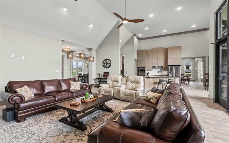 5705 Autumn Trail, Celina, TX 75009, 9 Habitaciones Habitaciones , ,5 BañosBaños,Residential,En Venta,5705 Autumn Trail,0,21057890