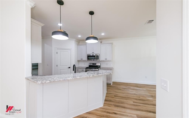 1020 Voss Drive, Stonewall, LA 71078, 4 Bedrooms Bedrooms, ,2 BathroomsBathrooms,Residential,For Sale,1020 Voss Drive,0,21058397