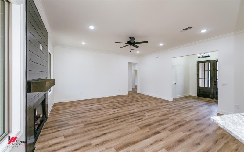 1020 Voss Drive, Stonewall, LA 71078, 4 Bedrooms Bedrooms, ,2 BathroomsBathrooms,Residential,For Sale,1020 Voss Drive,0,21058397