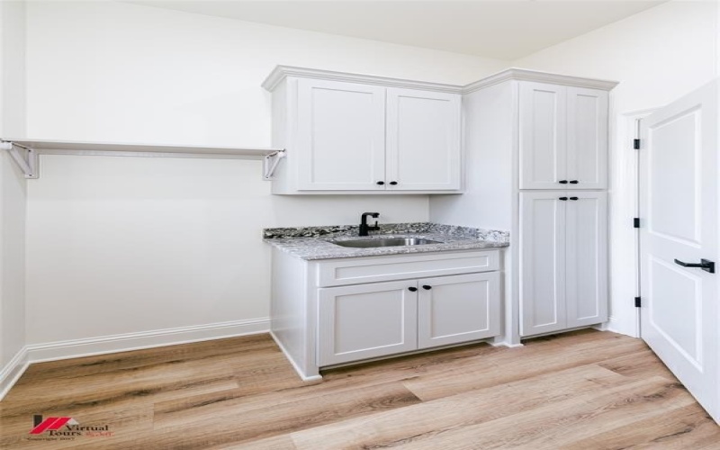 1020 Voss Drive, Stonewall, LA 71078, 4 Bedrooms Bedrooms, ,2 BathroomsBathrooms,Residential,For Sale,1020 Voss Drive,0,21058397