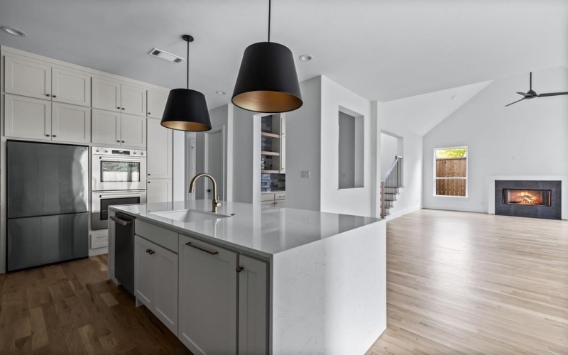 9234 San Fernando Way, Dallas, TX 75218, 4 Habitaciones Habitaciones , ,5 BañosBaños,Residential,En Venta,9234 San Fernando Way,0,21058441