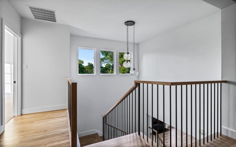 9234 San Fernando Way, Dallas, TX 75218, 4 Habitaciones Habitaciones , ,5 BañosBaños,Residential,En Venta,9234 San Fernando Way,0,21058441