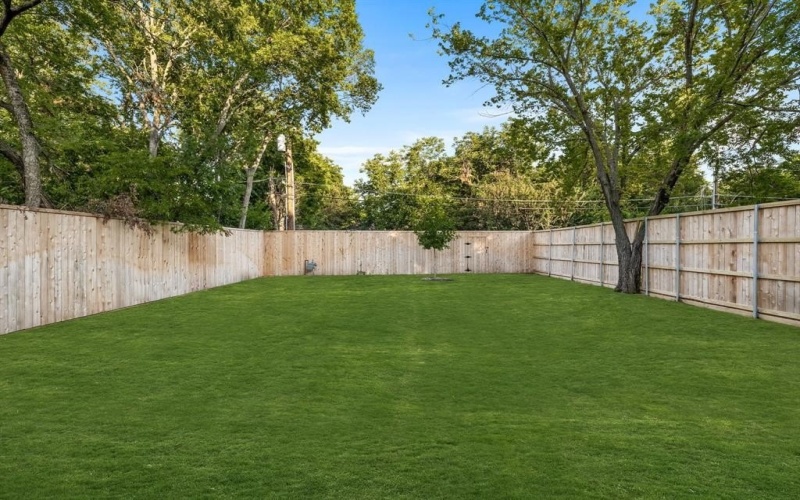 9234 San Fernando Way, Dallas, TX 75218, 4 Habitaciones Habitaciones , ,5 BañosBaños,Residential,En Venta,9234 San Fernando Way,0,21058441