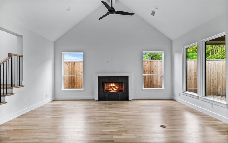 9234 San Fernando Way, Dallas, TX 75218, 4 Habitaciones Habitaciones , ,5 BañosBaños,Residential,En Venta,9234 San Fernando Way,0,21058441