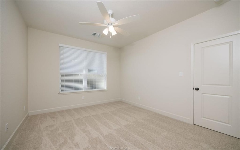5032 Toscana Loop, Bryan, TX 77802, 4 Bedrooms Bedrooms, ,3 BathroomsBathrooms,Residential,For Sale,5032 Toscana Loop,24015787