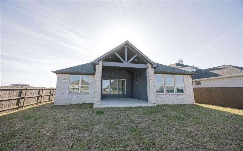 5032 Toscana Loop, Bryan, TX 77802, 4 Bedrooms Bedrooms, ,3 BathroomsBathrooms,Residential,For Sale,5032 Toscana Loop,24015787
