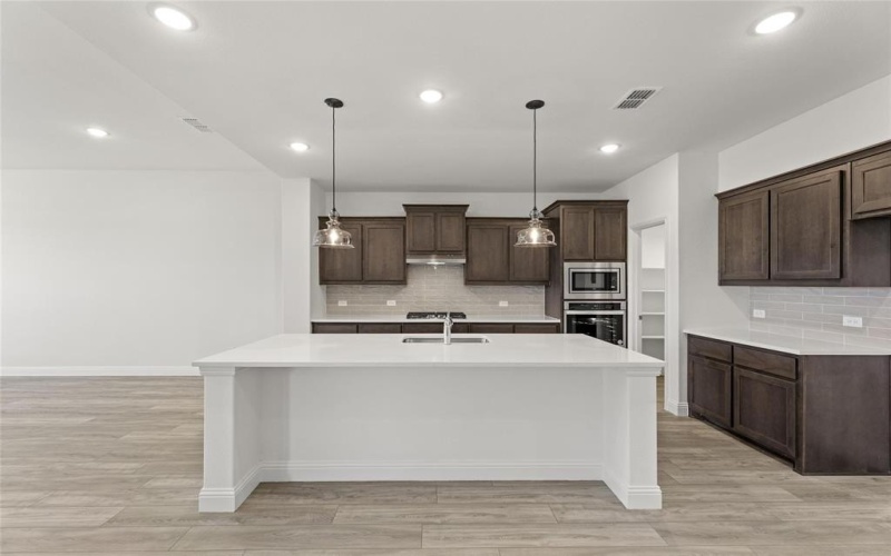 1442 Pecos Street, Van Alstyne, TX 75495, 4 Habitaciones Habitaciones , ,3 BañosBaños,Residential,En Venta,1442 Pecos Street,0,21058483