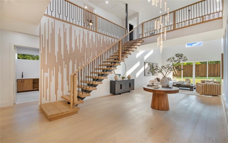 10330 Bel Aire Drive, Dallas, TX 75218, 5 Habitaciones Habitaciones , ,5 BañosBaños,Residential,En Venta,10330 Bel Aire Drive,0,21058489