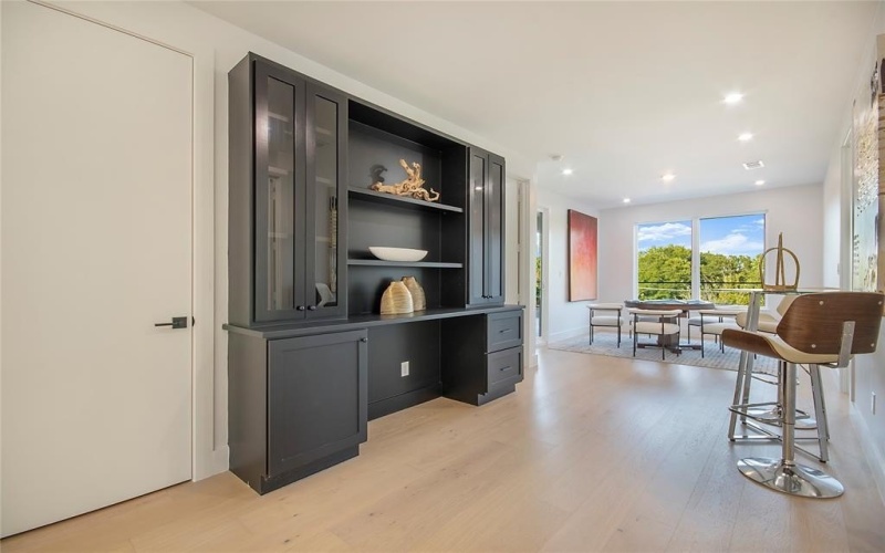 10330 Bel Aire Drive, Dallas, TX 75218, 5 Habitaciones Habitaciones , ,5 BañosBaños,Residential,En Venta,10330 Bel Aire Drive,0,21058489