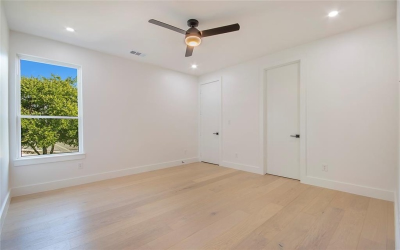 10330 Bel Aire Drive, Dallas, TX 75218, 5 Habitaciones Habitaciones , ,5 BañosBaños,Residential,En Venta,10330 Bel Aire Drive,0,21058489