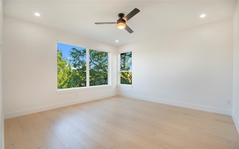 10330 Bel Aire Drive, Dallas, TX 75218, 5 Habitaciones Habitaciones , ,5 BañosBaños,Residential,En Venta,10330 Bel Aire Drive,0,21058489