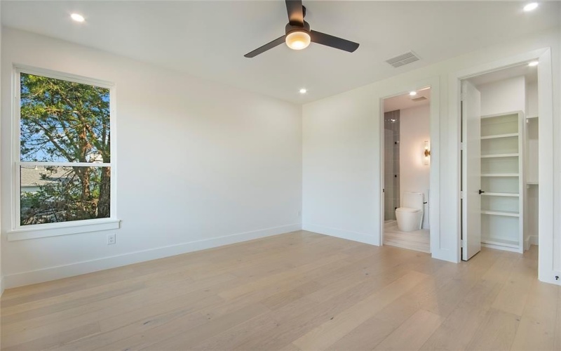 10330 Bel Aire Drive, Dallas, TX 75218, 5 Habitaciones Habitaciones , ,5 BañosBaños,Residential,En Venta,10330 Bel Aire Drive,0,21058489