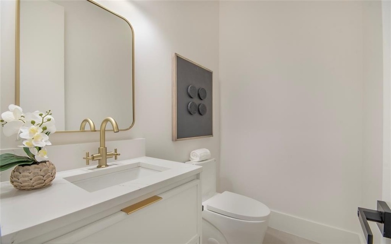 10330 Bel Aire Drive, Dallas, TX 75218, 5 Habitaciones Habitaciones , ,5 BañosBaños,Residential,En Venta,10330 Bel Aire Drive,0,21058489