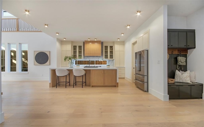 10330 Bel Aire Drive, Dallas, TX 75218, 5 Habitaciones Habitaciones , ,5 BañosBaños,Residential,En Venta,10330 Bel Aire Drive,0,21058489