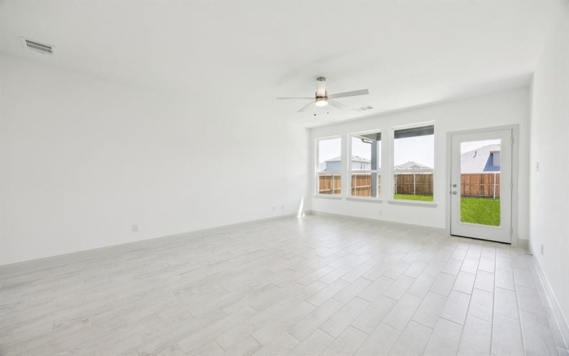 616 Aroco Bend, Princeton, TX 75407, 4 Habitaciones Habitaciones , ,2 BañosBaños,Residential,En Venta,616 Aroco Bend,0,21058597