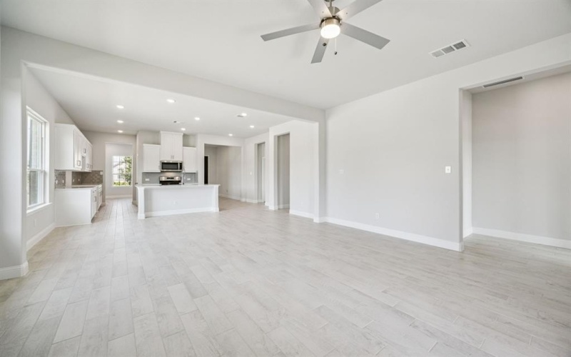 2905 Italia Terrace, Princeton, TX 75407, 4 Habitaciones Habitaciones , ,2 BañosBaños,Residential,En Venta,2905 Italia Terrace,0,21058628