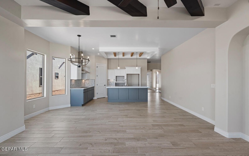 13976 Paseo Central Avenue, Horizon City, TX 79928, 4 Habitaciones Habitaciones , ,2 BañosBaños,Residential,En Venta,13976 Paseo Central Avenue,919816
