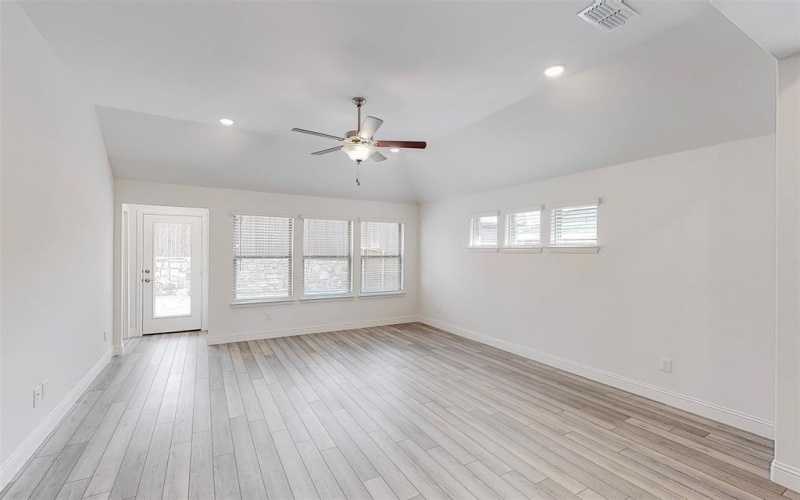 272 Tallgrass Drive, Lavon, TX 75166, 6 Habitaciones Habitaciones , ,3 BañosBaños,Residential,En Venta,272 Tallgrass Drive,0,21058655