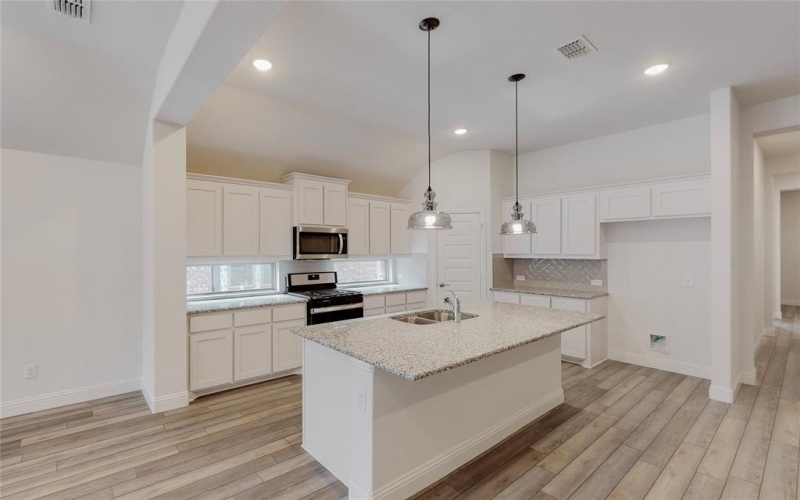 272 Tallgrass Drive, Lavon, TX 75166, 6 Habitaciones Habitaciones , ,3 BañosBaños,Residential,En Venta,272 Tallgrass Drive,0,21058655