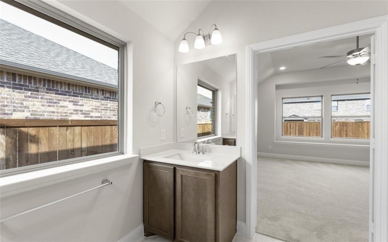 1023 Wheatland, Justin, TX 76247, 3 Bedrooms Bedrooms, ,2 BathroomsBathrooms,Residential,For Sale,1023 Wheatland,0,21058723