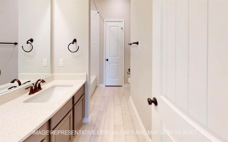 10720 Granada Drive, Waco, TX 76708, 5 Habitaciones Habitaciones , ,3 BañosBaños,Residential,En Venta,10720 Granada Drive,0,21058928