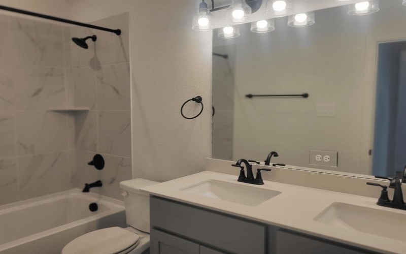 3060 Rembrandt Drive, Royse City, TX 75189, 4 Habitaciones Habitaciones , ,2 BañosBaños,Residential,En Venta,3060 Rembrandt Drive,0,21058944